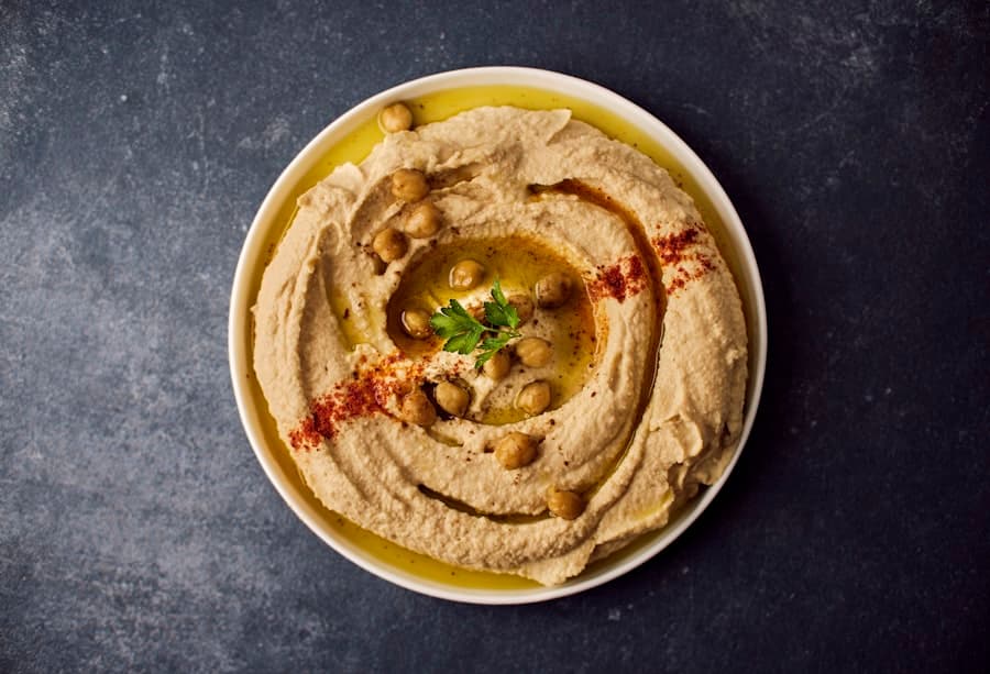 המקומות שאסור לפספס בשוק הכרמל